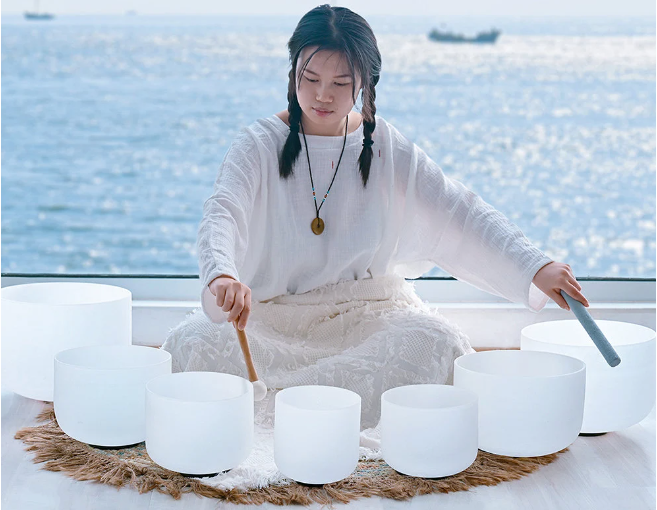 CL45 - 7 pcs 6"-12" Crystal Singing Bowls with 7 Chakras  (7 Tones)