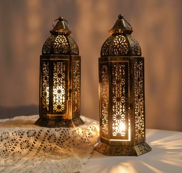CL92 - 1PC Metal Retro Moroccan Lantern Candelabra, Candle Holder, Iron Candelabra, Hurricane Lamp Candelabra Decoration