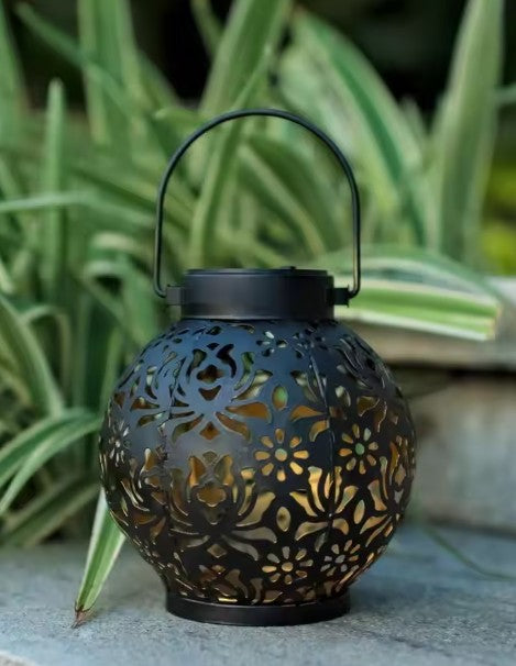 CL94 - Outdoor Garden Solar Light Iron Art Hanging Light Hollow LED Landscape Light Garden Decoration Projection Light Waterproof