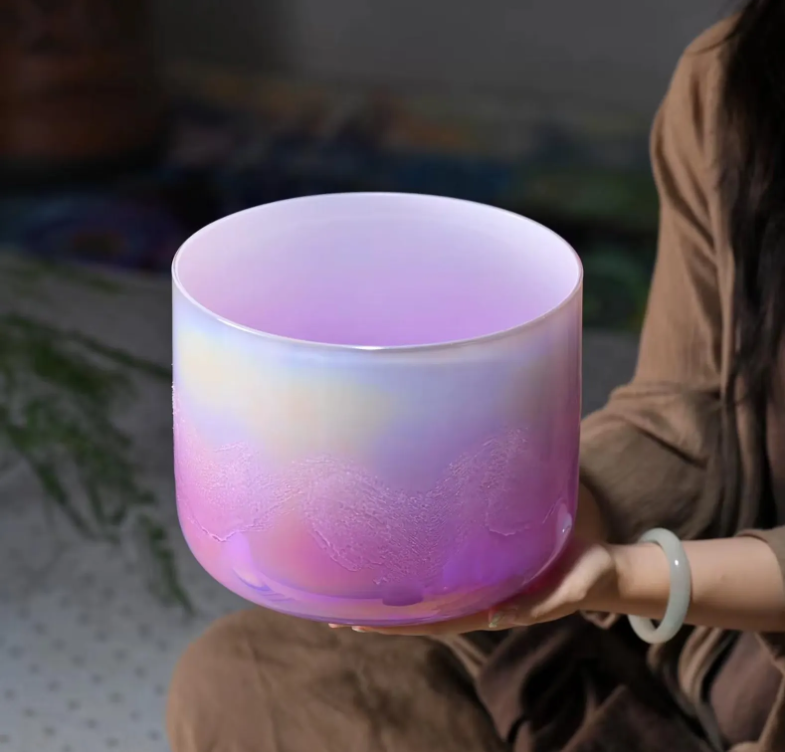 CL120 - Crystal Singing Bowl. Gold Quartz,432Hz with Mallets and carrying bag.