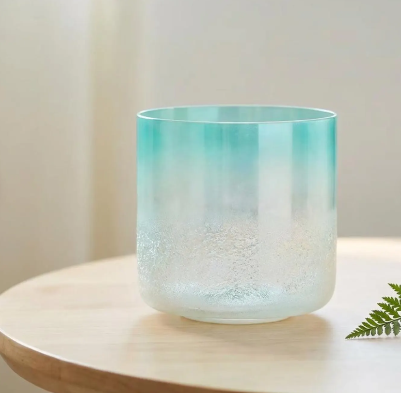 CL121 - 432 Hz Crystal Singing Bowl with Mallets and carrying bag.