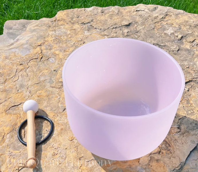 CL124 - Pink Gemstone Quartz Crystal Singing Bowl, 10 Inch, 432Hz Meditation Instrument (Mallet Included)