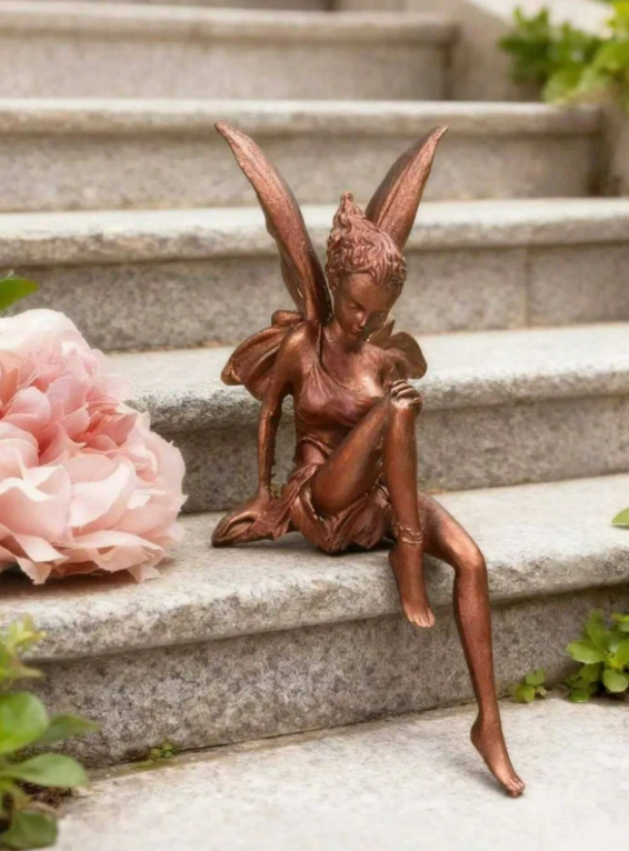 CL127 - 1pc Enchanting Garden Fairy Statue.