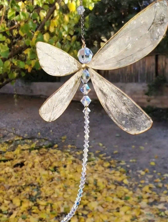 CL128 - 1pc Art Deco Style Metal Dragonfly Pendant.