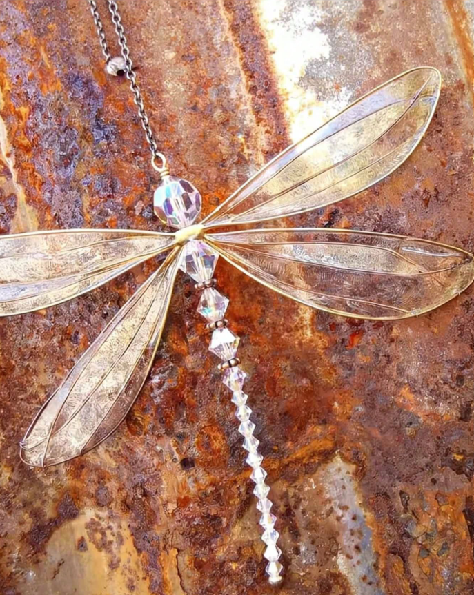 CL128 - 1pc Art Deco Style Metal Dragonfly Pendant.